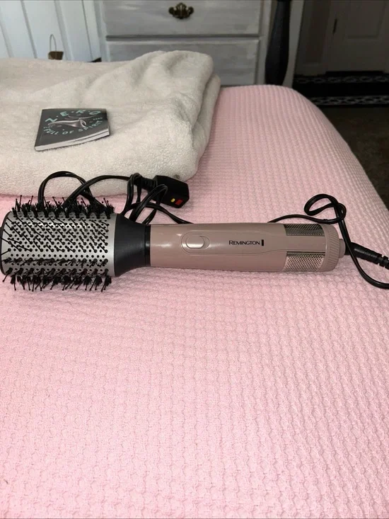 Remington Rose Beige Hot Air Round Brush Styler