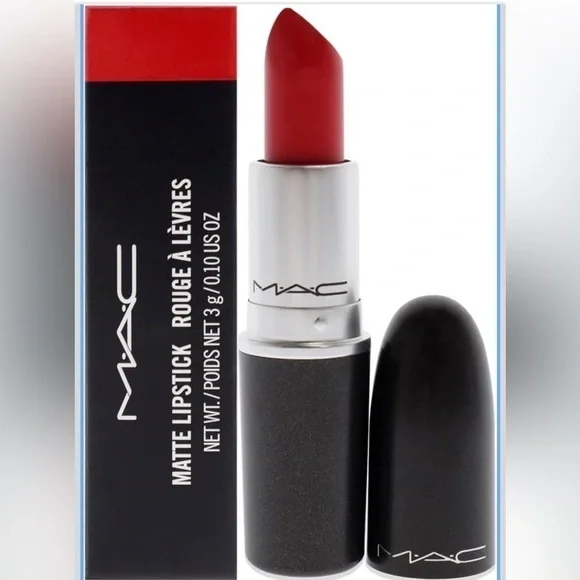 MAC Cosmetics lipstick color ManGrove AB7