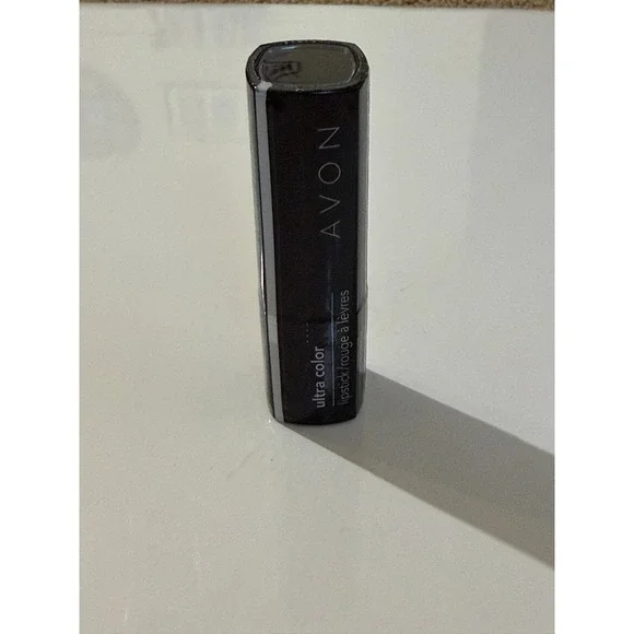 Avon Ultra Color Matte Lipstick Matte‎ Fuchsia Fuchsia Mat 0.106 oz New Sealed