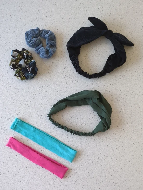 FREE W Purchase Assorted Women’s Hair Accessories Set - Black, Green, Blue