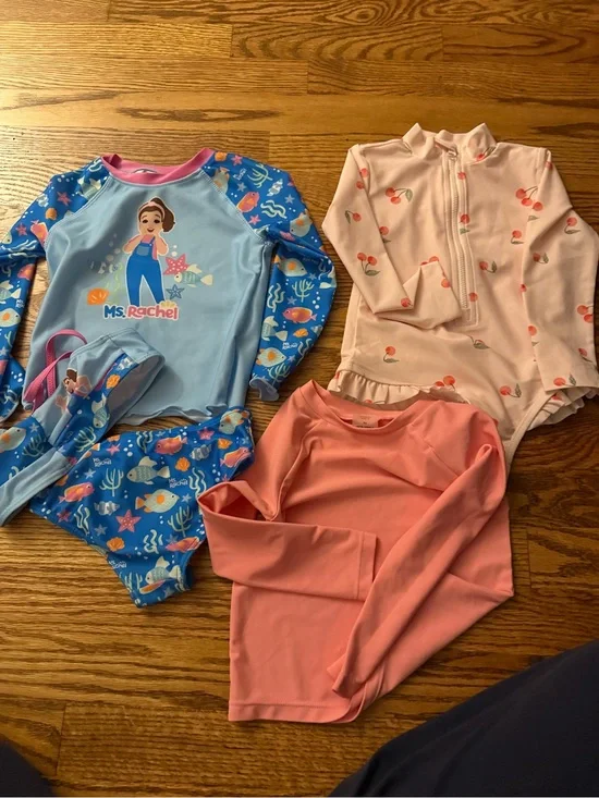 GAP Girls' Blue Ocean Print & Pink Cherry Rashguard Swim Tops