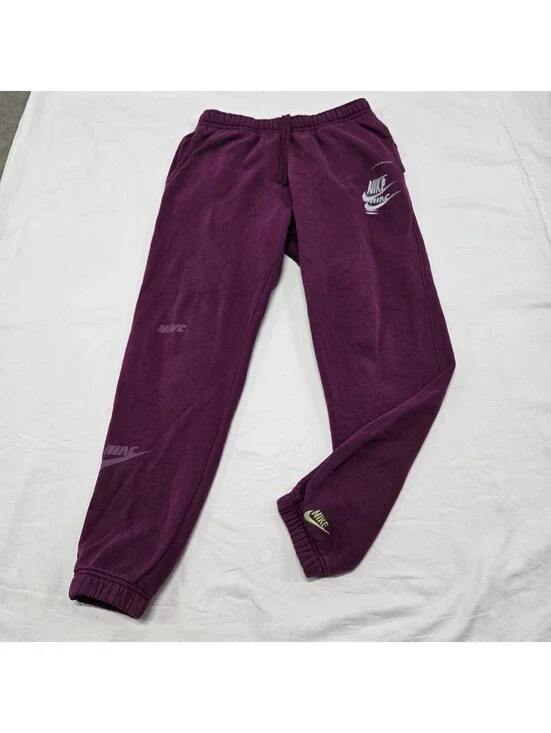 EUC Men's MEDIUM Nike Sportswear Fleece Jogger Pants Sangria Purple DM6871-610