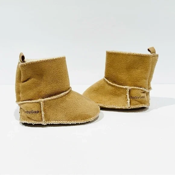 Gap babyGAP Camel Brown Sherpa Lined Booties