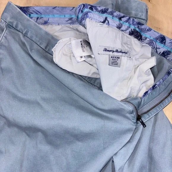 Tommy Bahama Boracay Mens 42x30 Light Blue Stretch Cotton Sateen Chino Pants