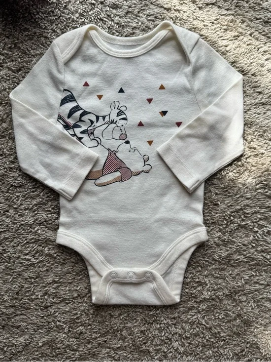 Disney Winnie the Pooh & Tigger Long Sleeve Bodysuit Baby 3 Months Jumping Beans