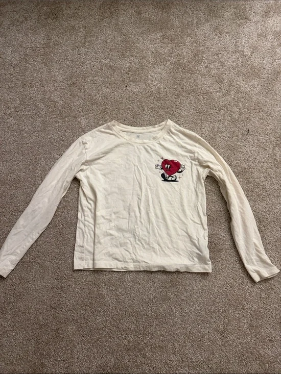 Girls GAP Cream Long-Sleeve Tee with Red Heart Graphic