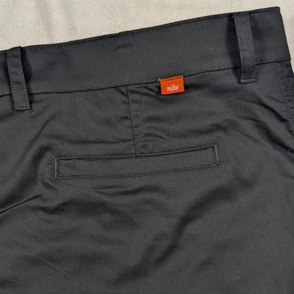 Nike Dri-FIT Mens Golf Pants 40 Dark Gray Charcoal Chino Trousers Stretch