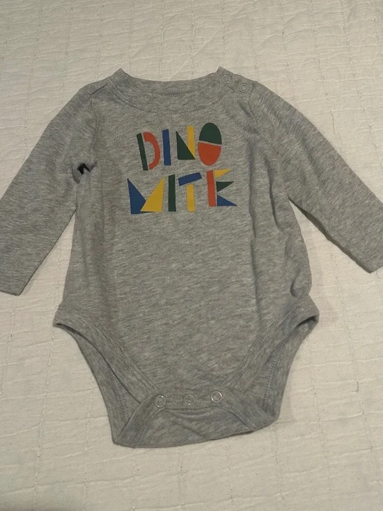 Garanimals Dino Mite Long Sleeve Onesie 3-6m