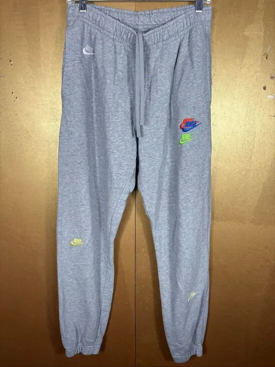Nike Mens multi print swoosh sportswear sweatpants size M