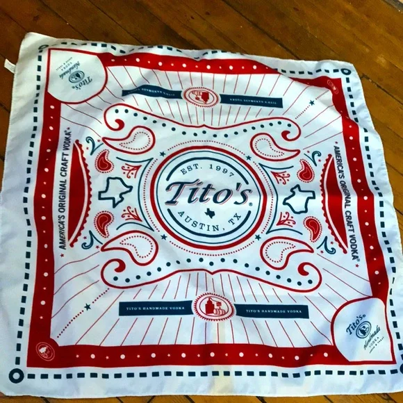 Tito’s Vodka bandana‎