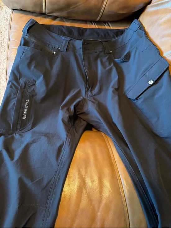 Men's Black Cargo Pants - Lightweight Performance