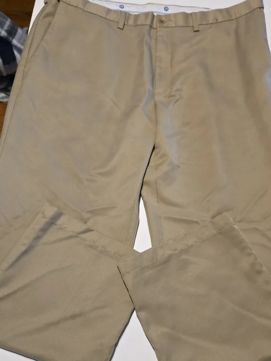 Haggar Men's Tan Chino Pants