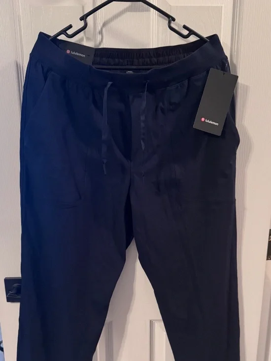 Lululemon ABC Joggers Navy Large 34x32 NWT