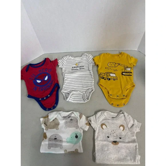 Carters‎ Marvel Baby Bodysuits Lot 5 Short Sleeve 3M 3-6M Spiderman Construction