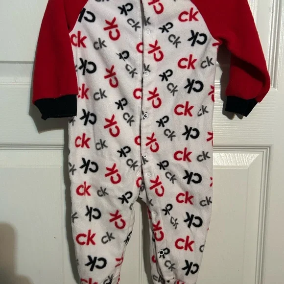 Calvin Klein Kids Red and‎ White Footie