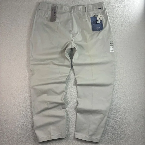 Vintage Dockers Pleated Chino Pants Men 44x32 Beige Business Casual Preppy NWT
