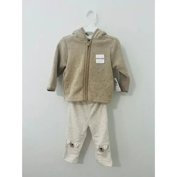 NWT CARTERS BABY TWO PIECE‎ SET