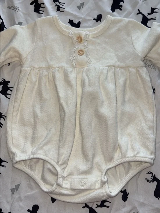 Cream Baby One-Piece Romper with Lace Trim