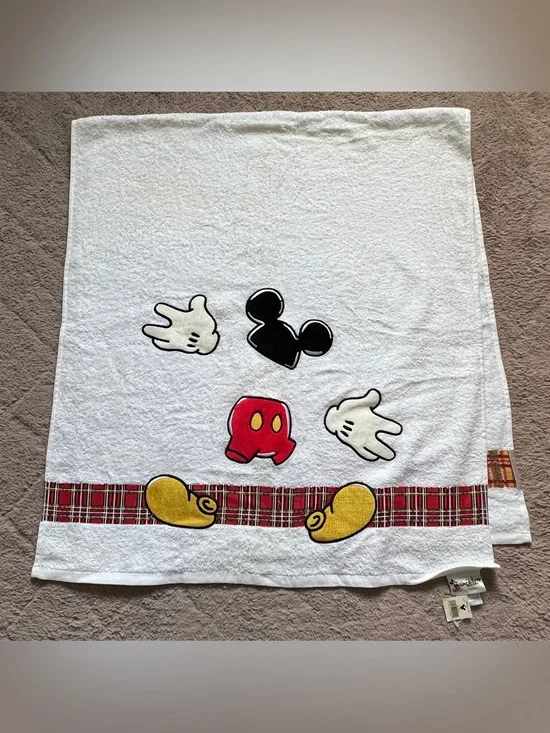 NWT Vtg Walt Disney World Mickey Mouse Cotton Bath‎ Towel Disney Parks One Size