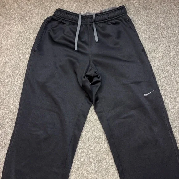 Nike Therma-FIT Mens Small Black Fleece‎ Training Sweatpants Drawstring Pockets