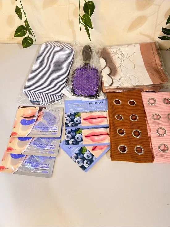 Assorted Women’s Accessories Set – Pink, Brown, Purple