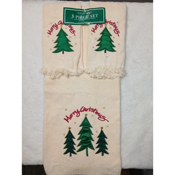 Vtg Cecil Saydah Embroidered Off White Christmas Tree Three Piece‎  Towel Set