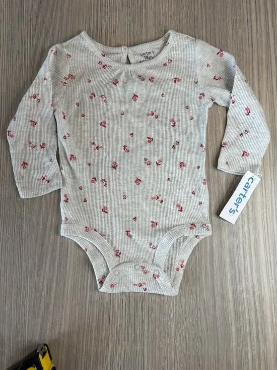 Carter’s Baby Girl Waffle Knit Bodysuit 18M Floral Hearts NWT Long Sleeve