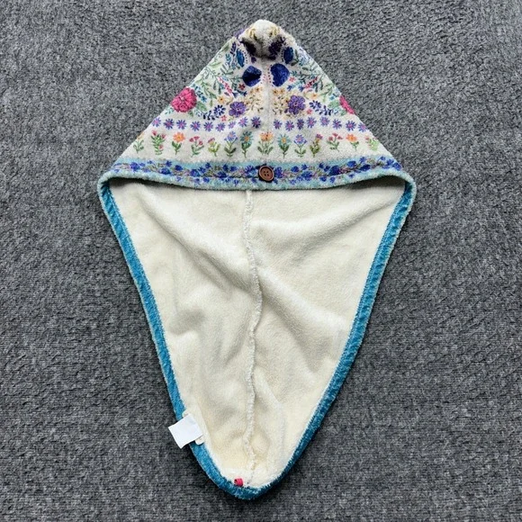NATURAL LIFE Cream Hooded Floral Hand Towel with Blue Trim