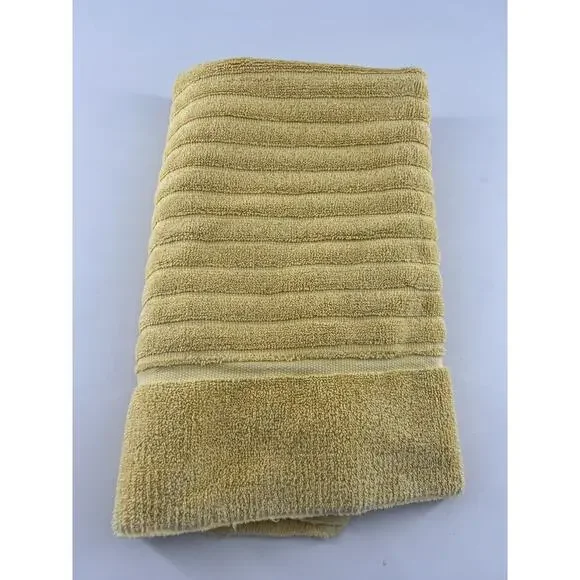 Vintage Moor Quality Bath Hand Towel Pale Yellow Y2K Vtg 90s 30 x 23 USA Retro