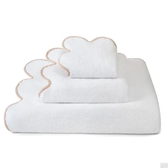 Kassatex Chairish Scallop Edge Bath/ Hand/Mat Towels SET Color White Tan Sand