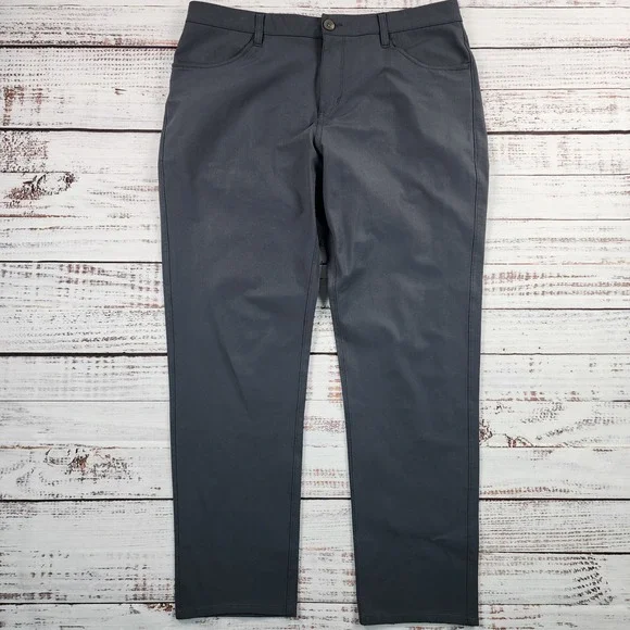 Vuori Meta Pants Mens 34 Black Athletic Slim Fit Stretch Golf Chino V430