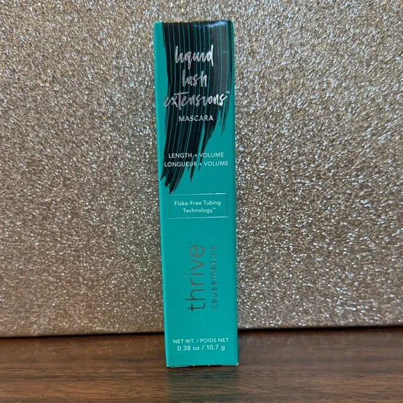 NIB Thrive Causemetics Liquid Lash Extensions Mascara