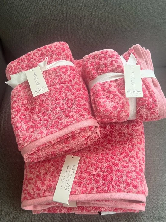 8pc Rachel Zoe Pink Leopard Cheetah Animal Print Bath Hand Washcloth Towel Set