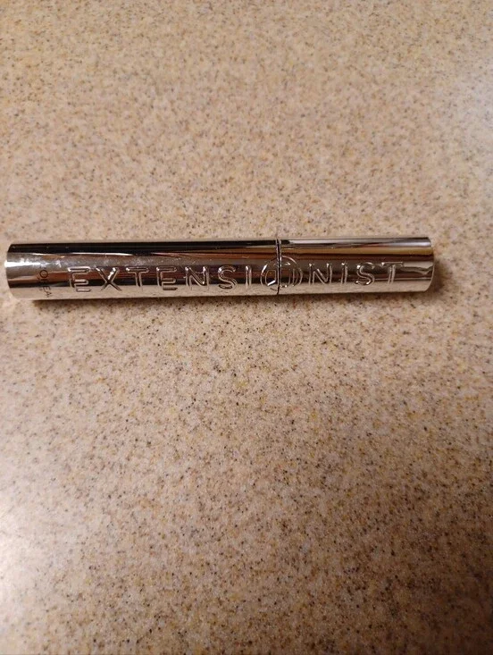 × Extensionist Black Mascara