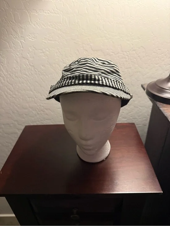 Striped Bucket Hat - Black and White