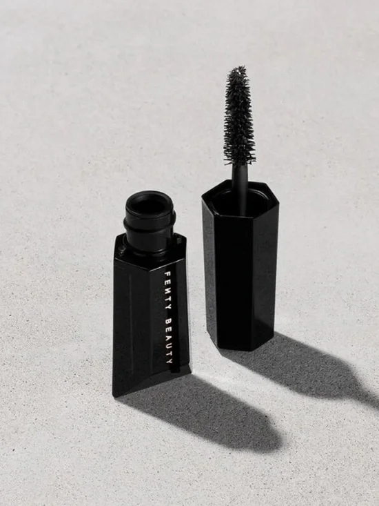 Fenty Beauty Hella Thic Black Volumizing Mascara 6.5ml