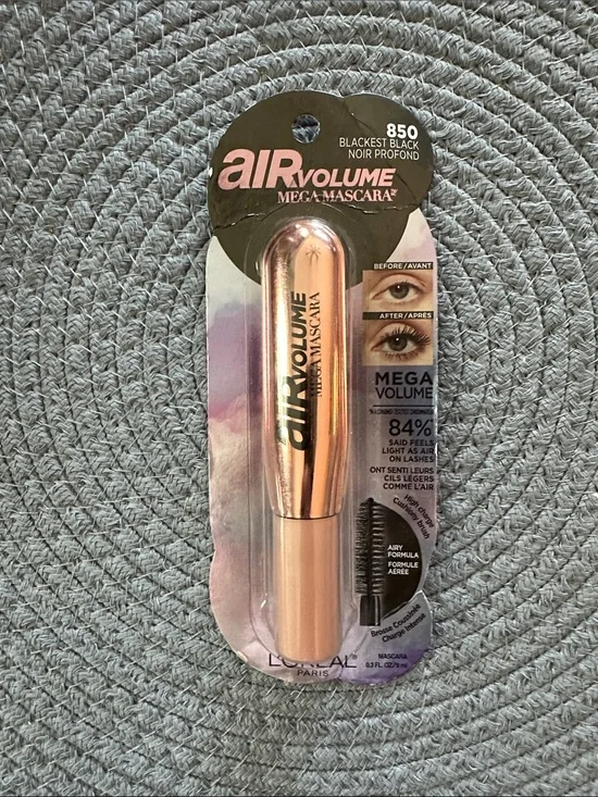 L'Oreal Air Volume Mega Mascara - Rose Gold and Black