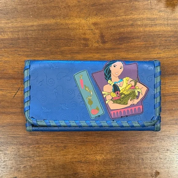 🔺FREE WHEN BUNDLED🔺 Disney Pocahontas Pencil Case
