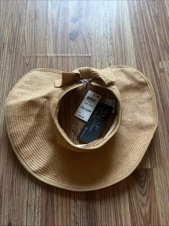 INC International Concepts Tan Roll-Up Bow Visor
