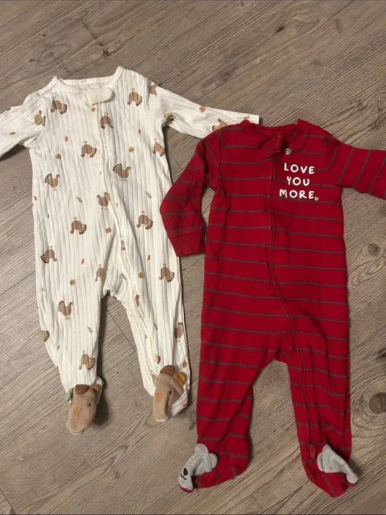 Carter’s Holiday sleepers