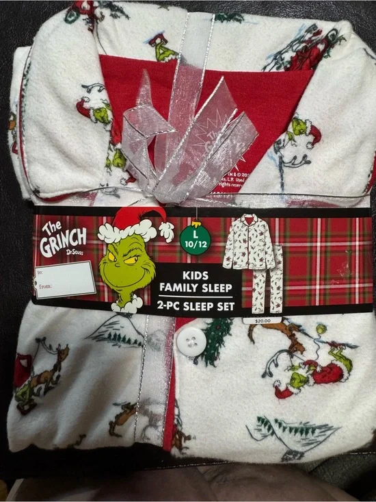 Grinch Kids Red & White 2-Piece Pajama Sleep Set