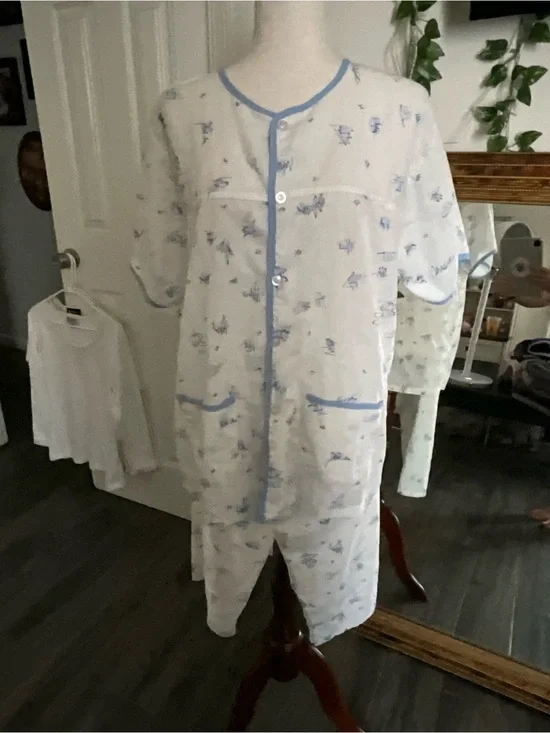 Children's White Pajama Set with Blue Trim and All-Over Print