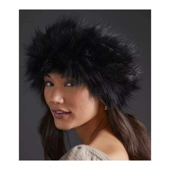 Anthropologie Plush Faux Fur Hat- Black
