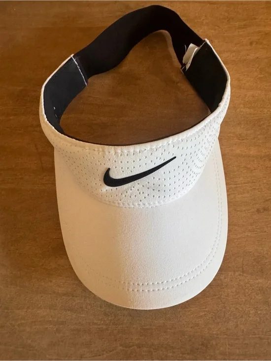 Nike WHITE Dri-FIT Performance Visor