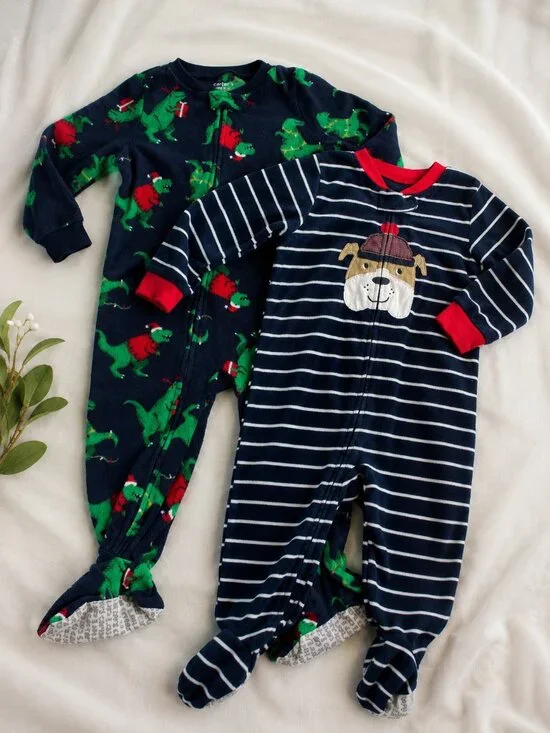 3/$20 Bundle Carter’s Toddler Footed Pajama Bundle 2T/24M Dinosaur Dog Sleepers