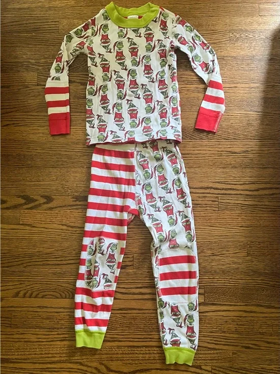 Hanna Andersson Red, White & Lime Striped Grinch Pajama Set