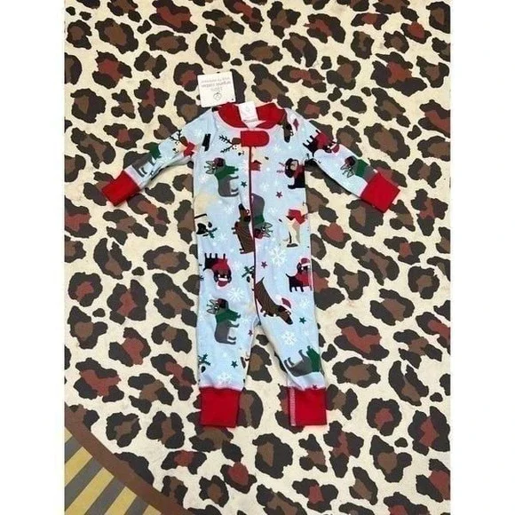 Christmas Hanna Andersson Dog sleeper 60‎ pug