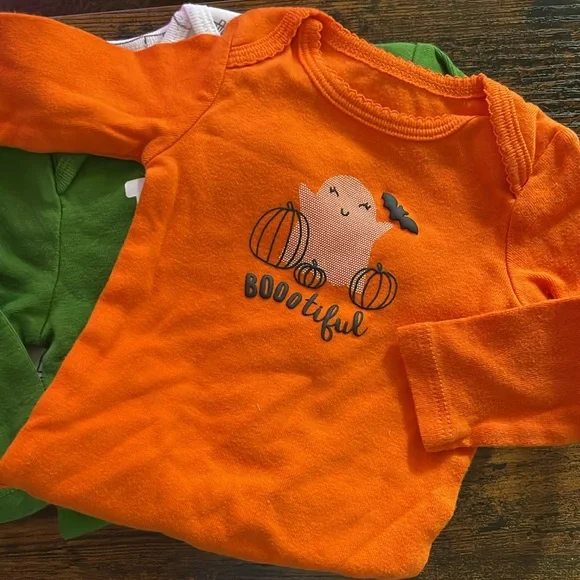 Lot of 3 Like New Onsies Unisex Infant 3 Months Christmas Halloween Animals