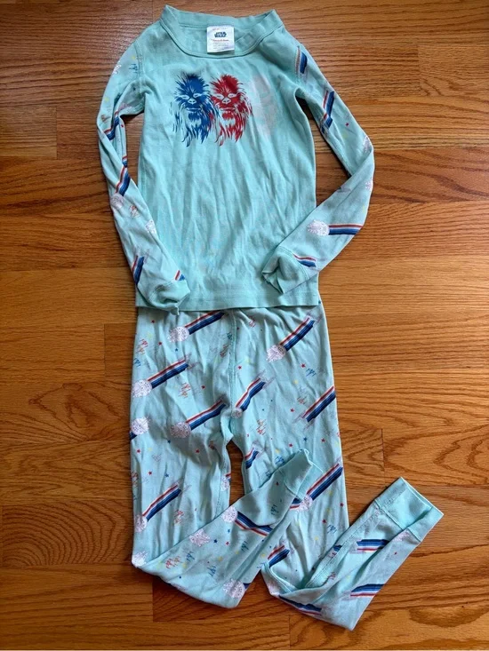 Hanna Andersson x Star Wars Chewbacca pajama set size 6-7