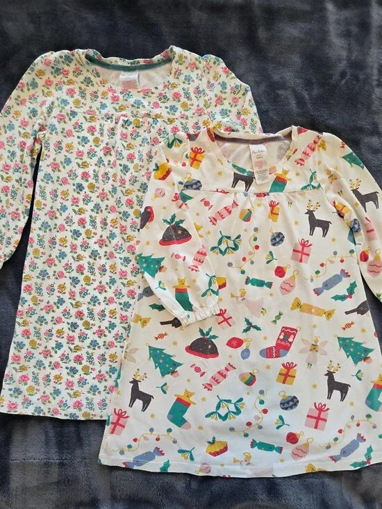 3-4Y Girls Mini Boden Long Sleeve Nightgown Bundle (Holiday and Floral)